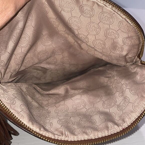 Michael Michael Kors Brown Canvas Foldover Jet Set Signature Shoulder Bag - Picture 13 of 17